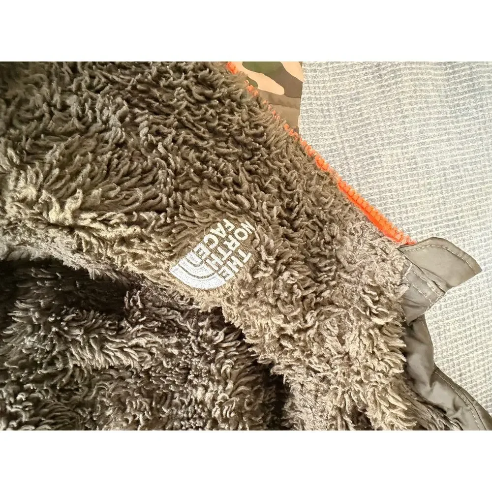The North Face Reversible Mount Chimbo Hooded Jacket